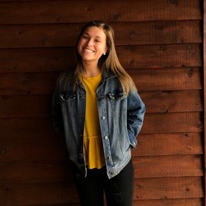 Meet your Posher, Rachel